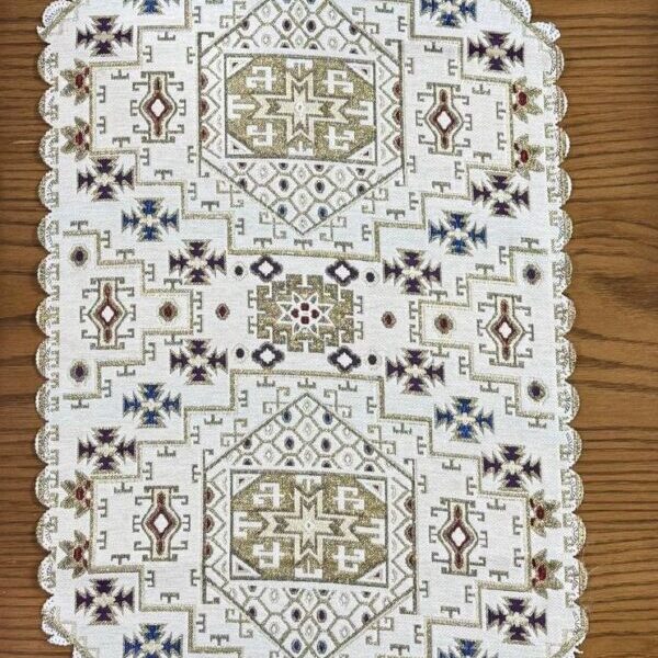 Deer design | Table runner | Makue