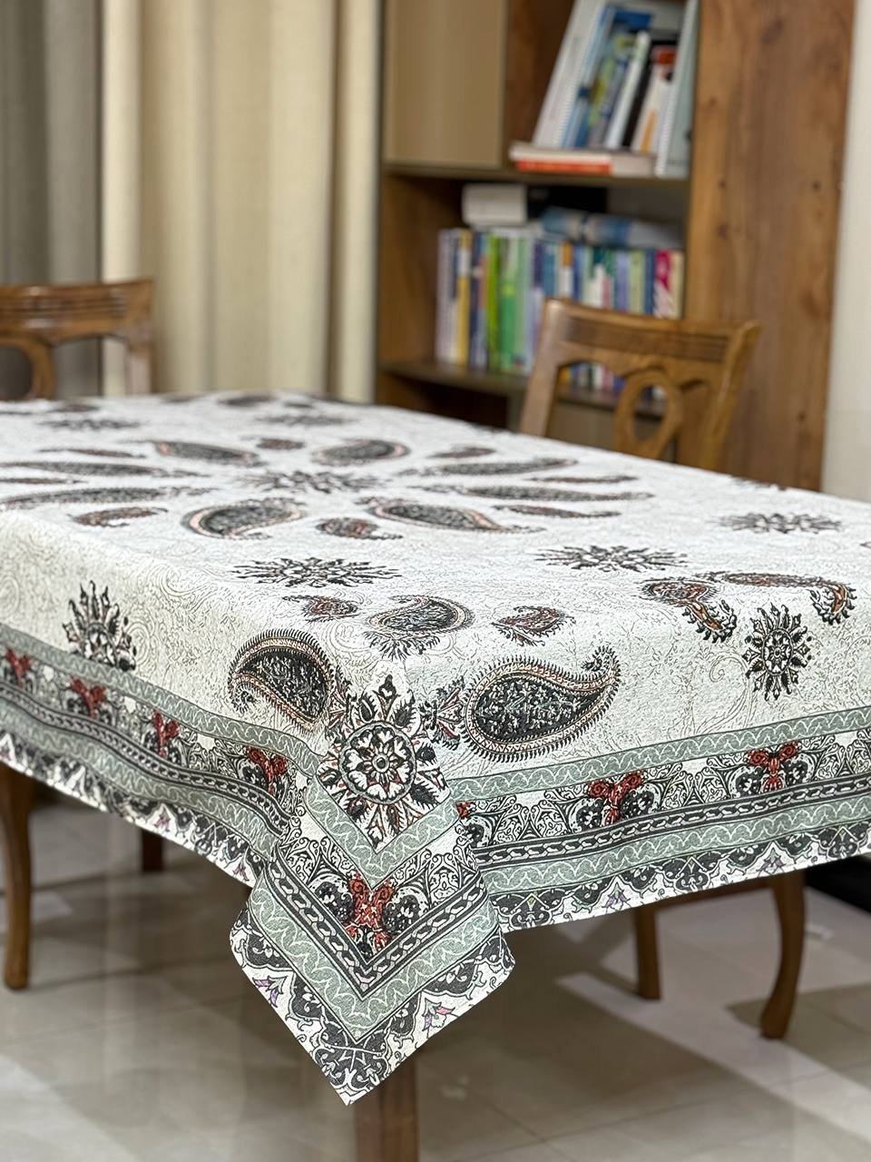 رومیزی-طرح-ترمه-طوسی تصميم ترما /Terma Design - Image 1